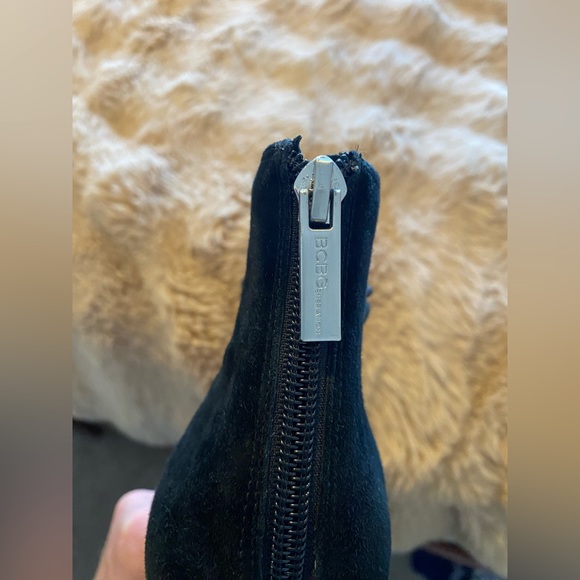 BCBG GENERATION-Caliko suede strappy elastic pumps. Size 10M - Picture 12 of 12